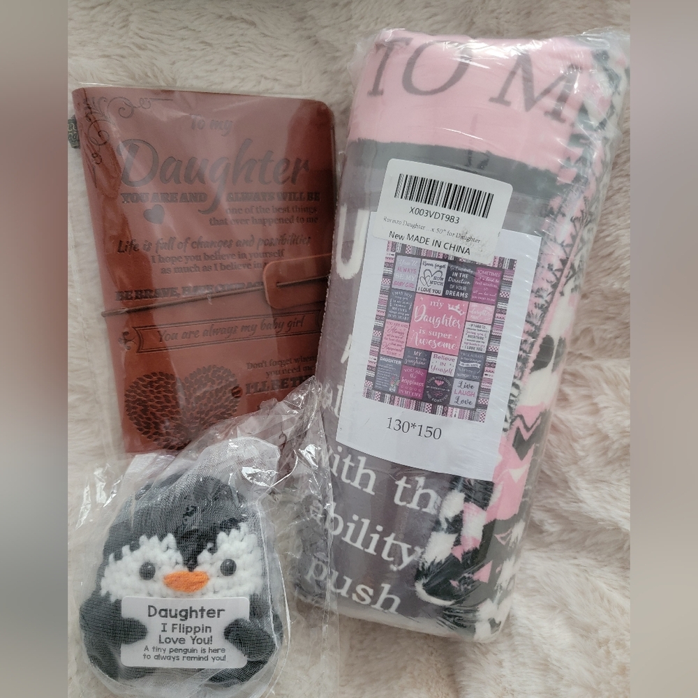 Pink and Gray Daughter Blanket Set